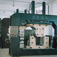 異形模壓機
